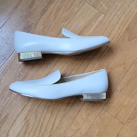 Michael Kors White Loafers with Gold Heel - Picture 2 of 8